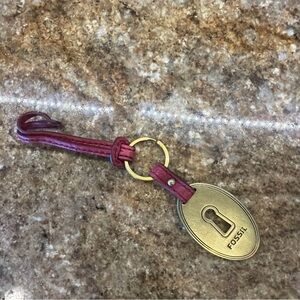 Fossil Brand Fuchsia Leather Purse Fob. Keyhole Cutout.